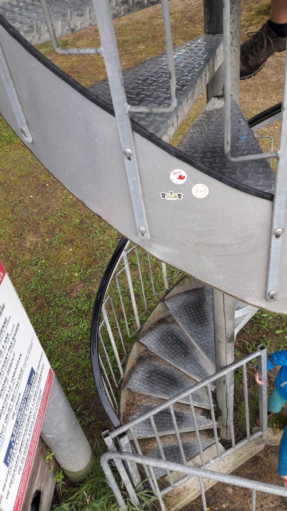 stickers-op-trap-glijbaan-lac-du-miel